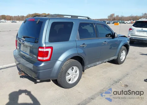 2011 Ford Escape Xlt из США, поврежденный, VIN 1FMCU9DGXBKC16986